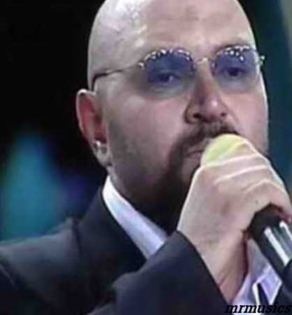 دانلود آهنگ مجنون نبودم مجنونم کردی دانلود آهنگ مجنون نبودم مجنونم کردی